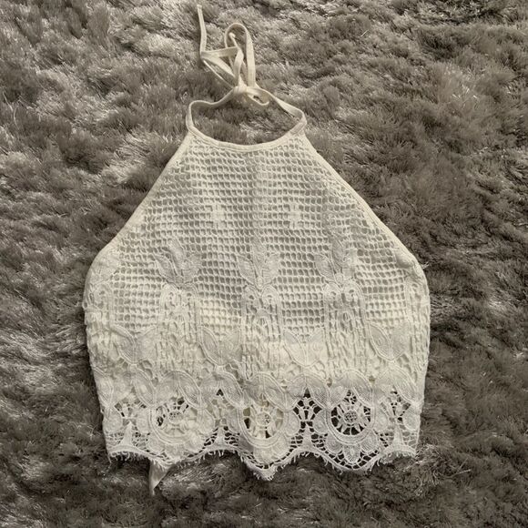 🏷️ 5 for $25 - EXPRESS Lace Open Back Halter Top - Picture 4 of 7